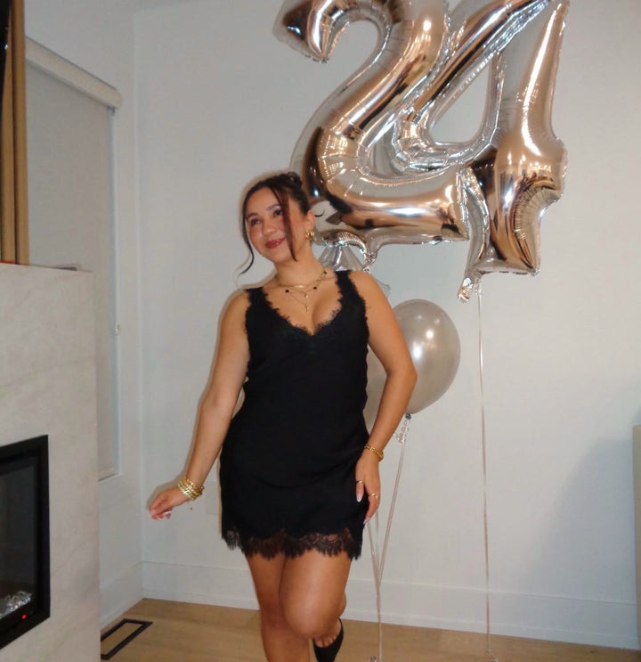 it girl moment wearing her it girl jewelry ft the iconic AV Cocktail Club jewelry - living in her AV It girl moment